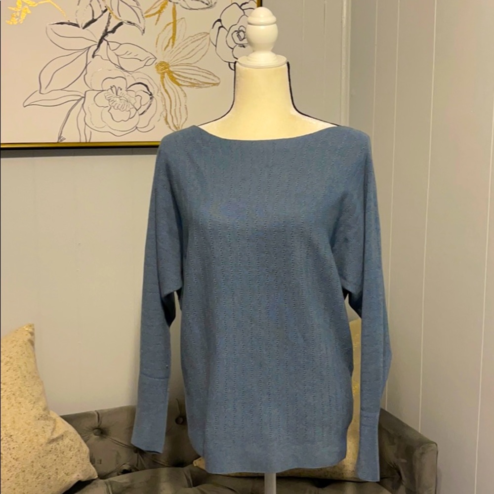 NWT Vila Milano blue sweater large